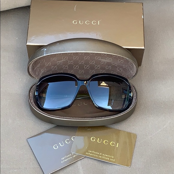 Authentic Gucci sunglasses - Picture 6 of 7